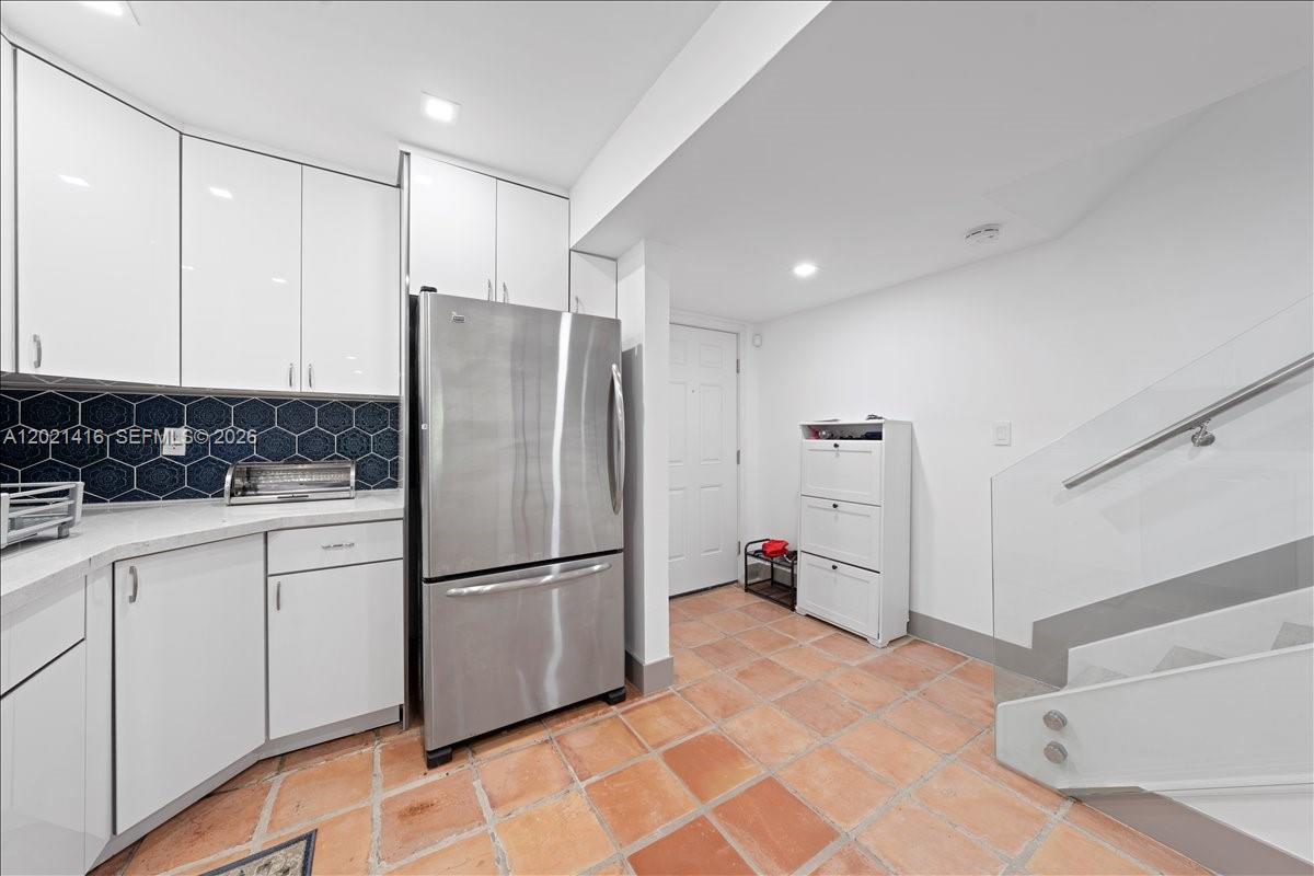 5750 Turin St # 207