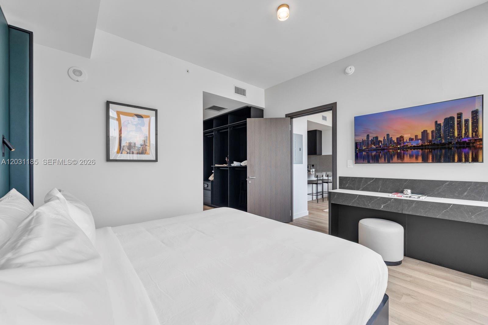 20 NE 11th Street # 4309