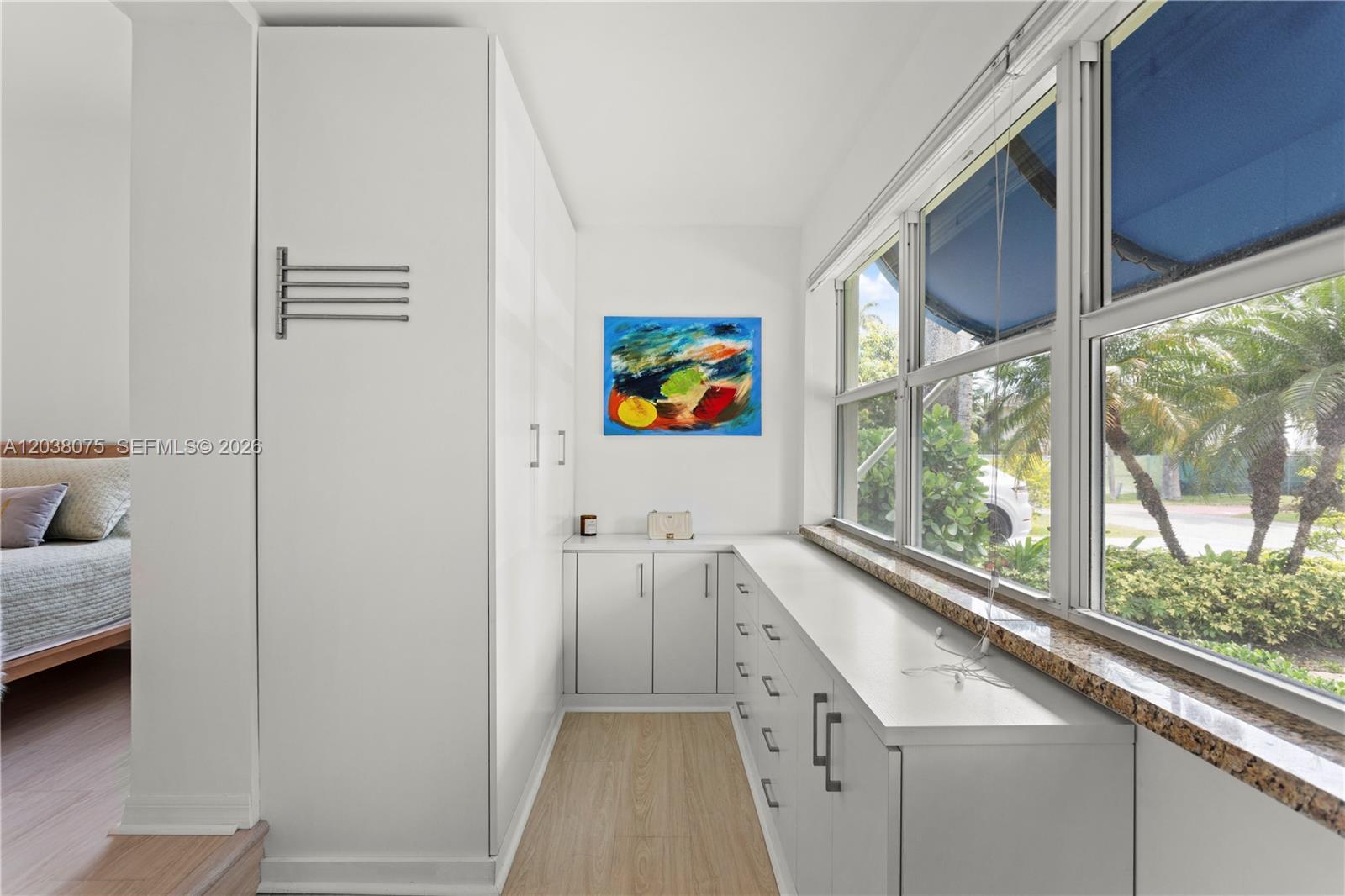 7611 Miami View Dr