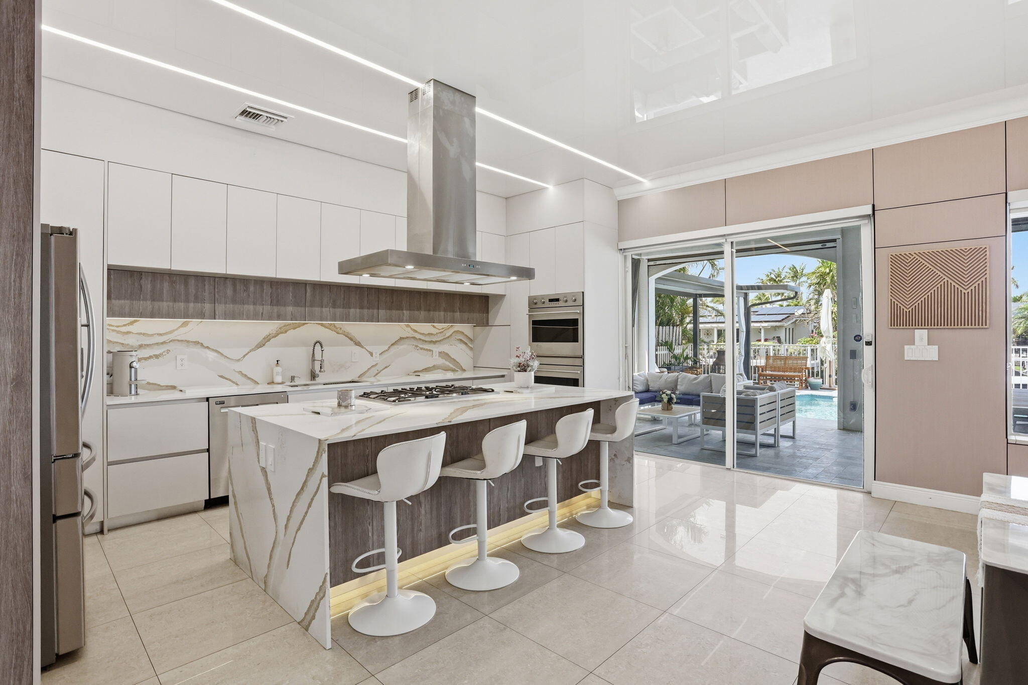 1467 NE 53rd Court