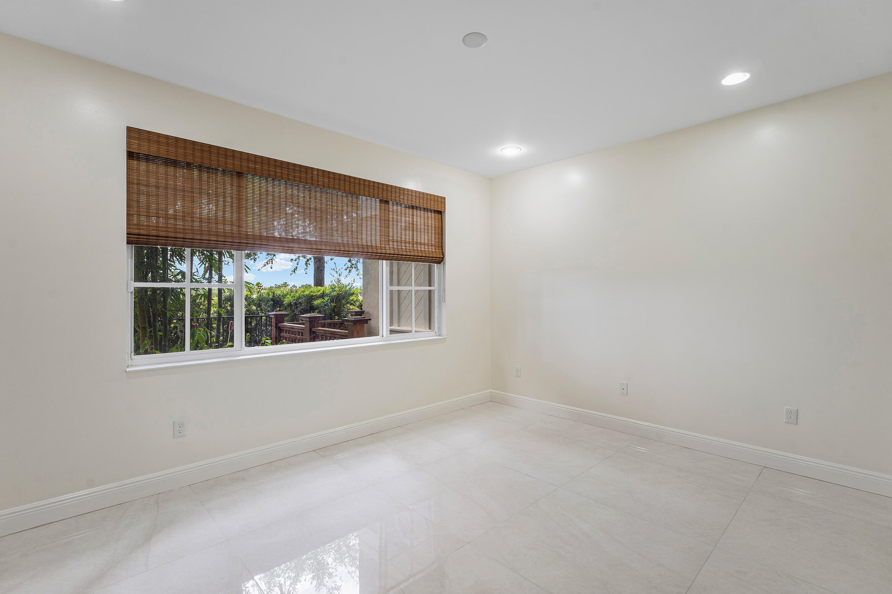 144 Tierra Lane 11