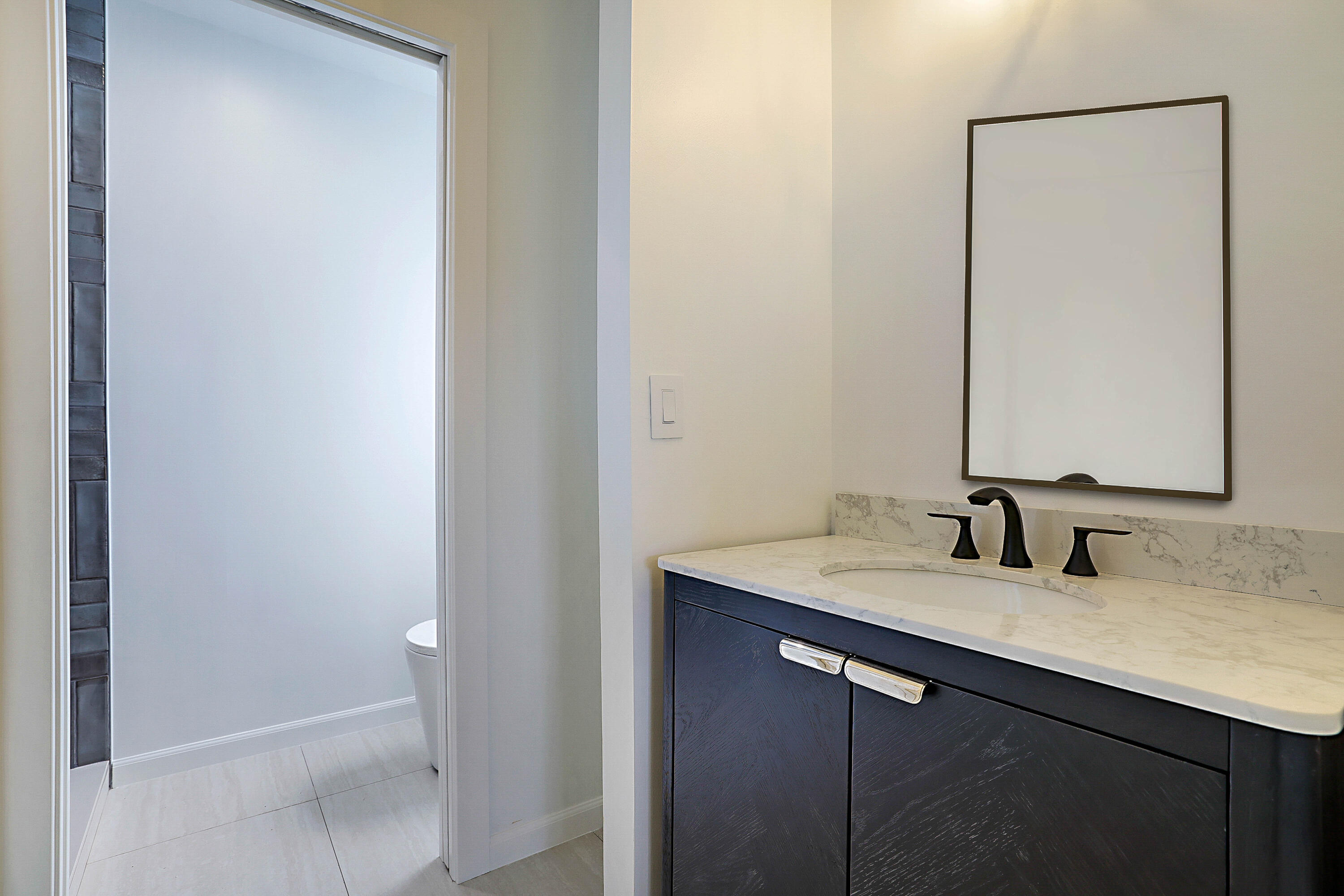 320 NE 42nd Street
