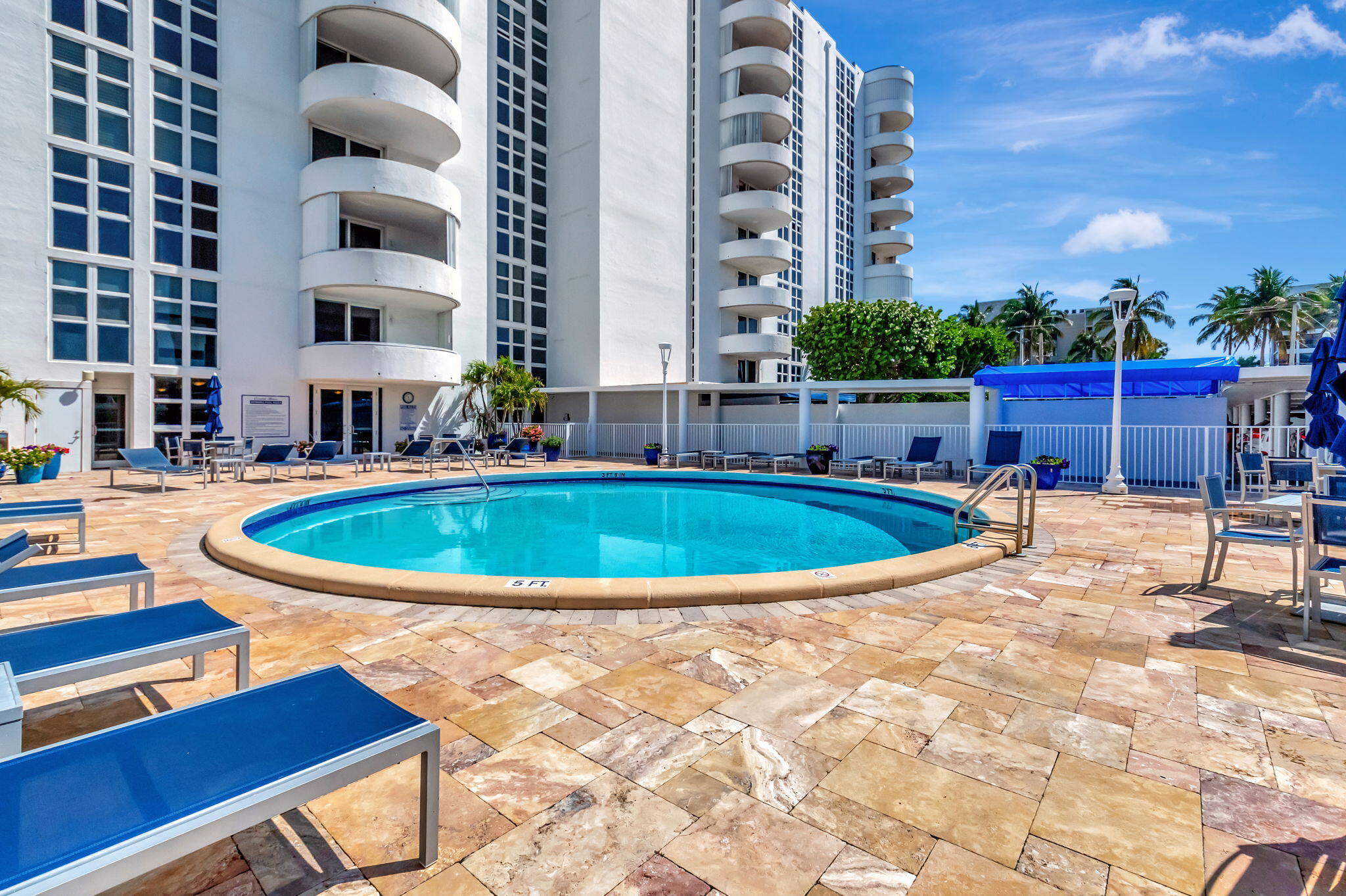 2200 S Ocean Boulevard 206