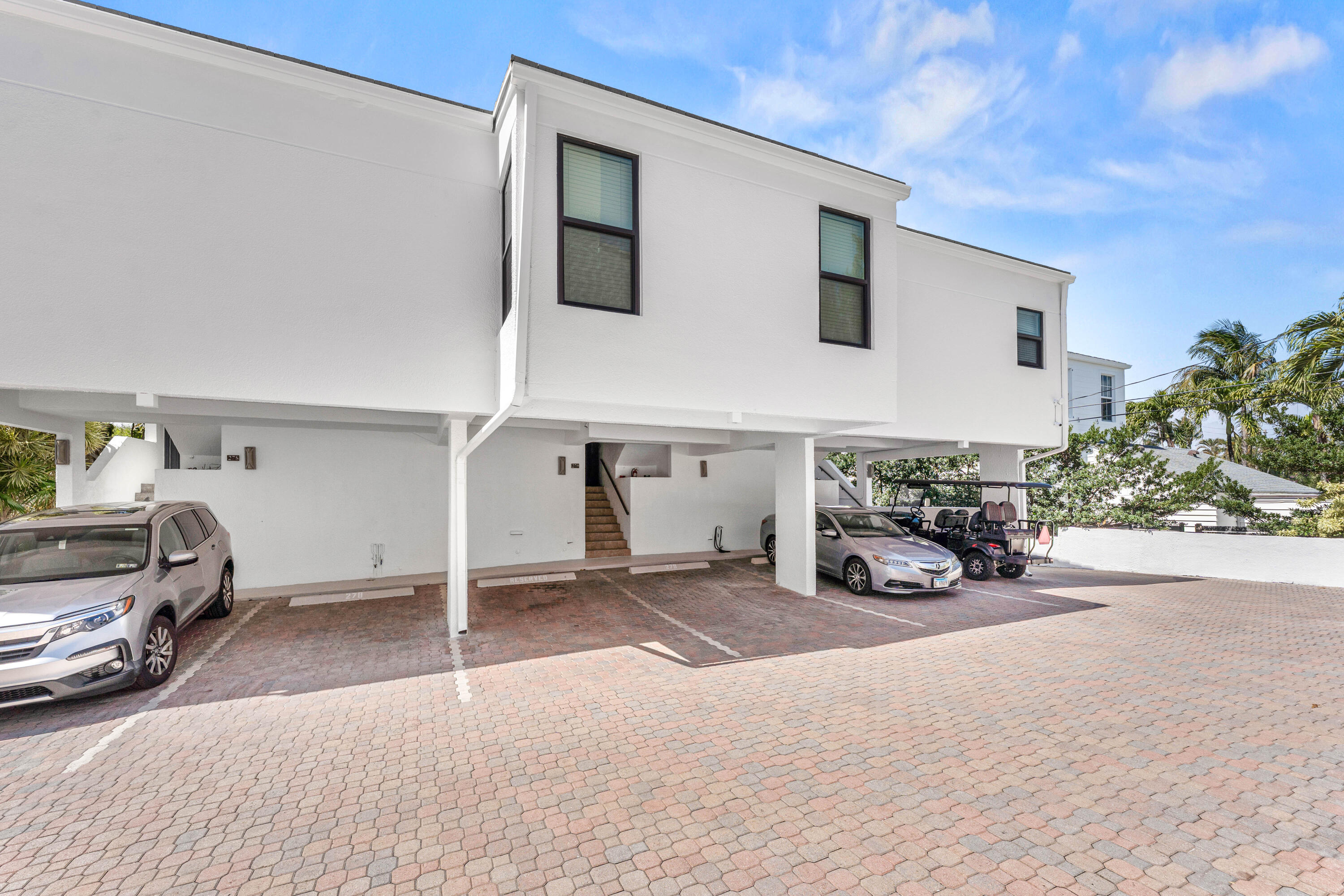 250 S Ocean Boulevard 279