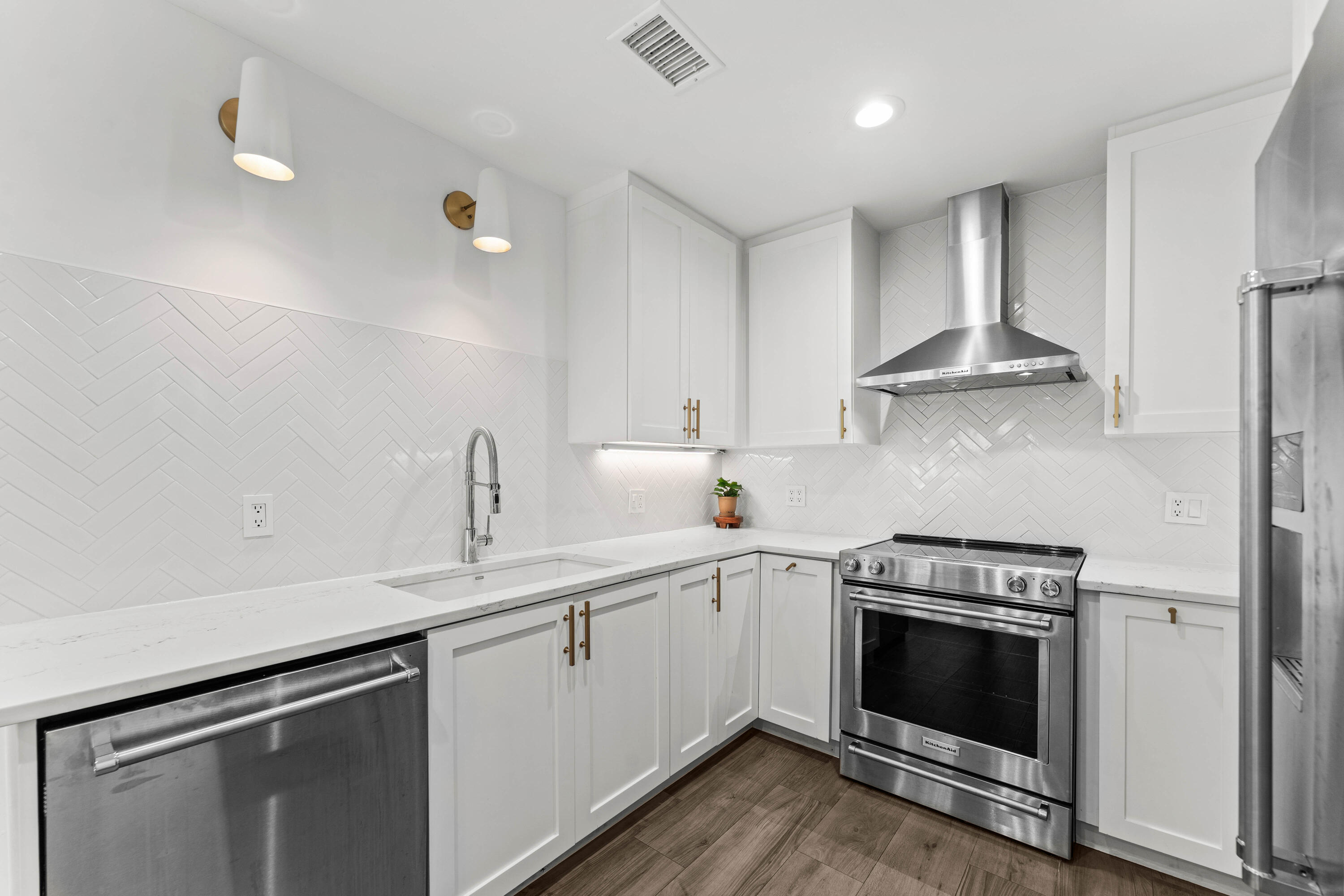 250 S Ocean Boulevard 279