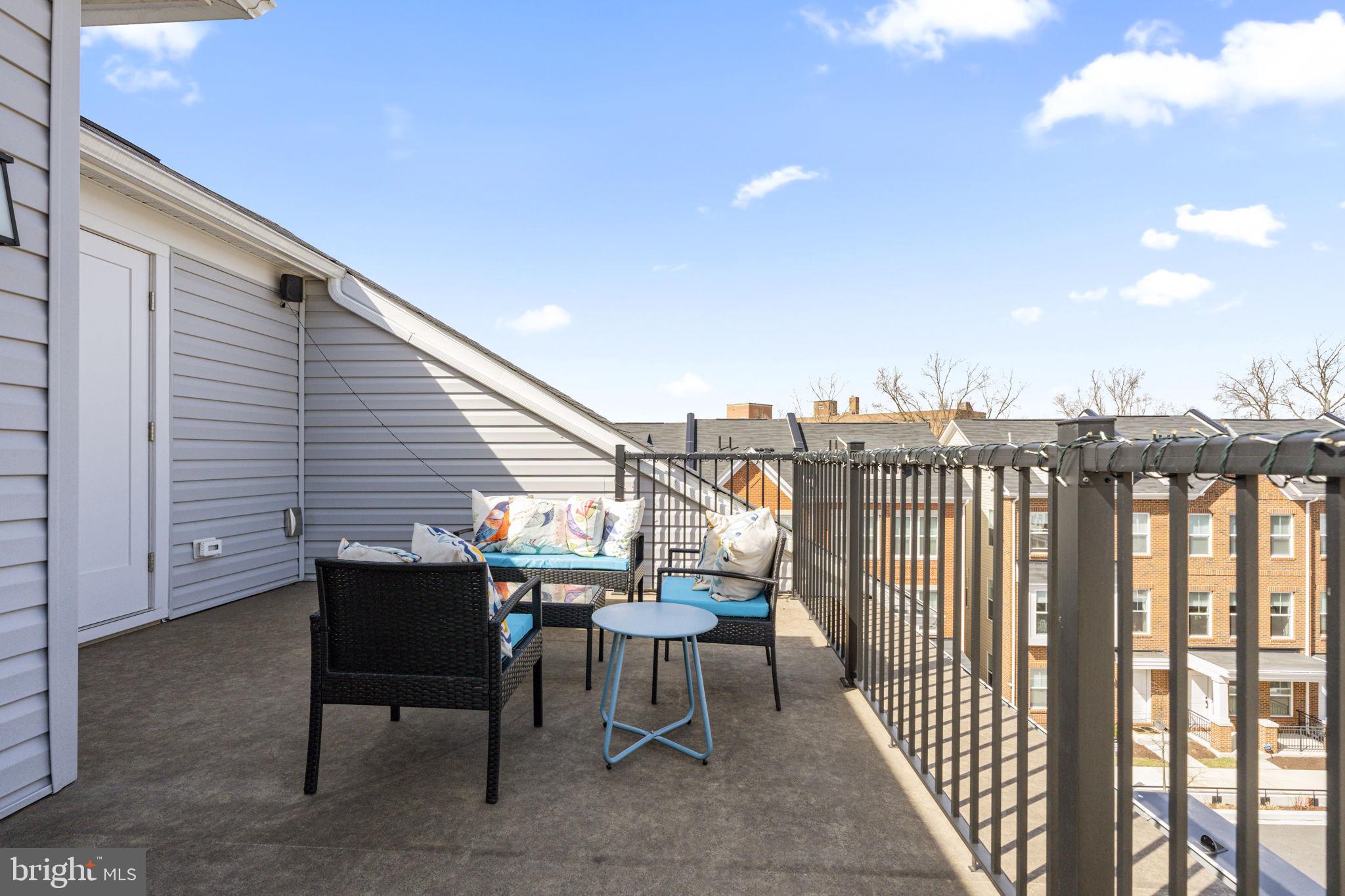 4451 JOSEPH PLACE NE
