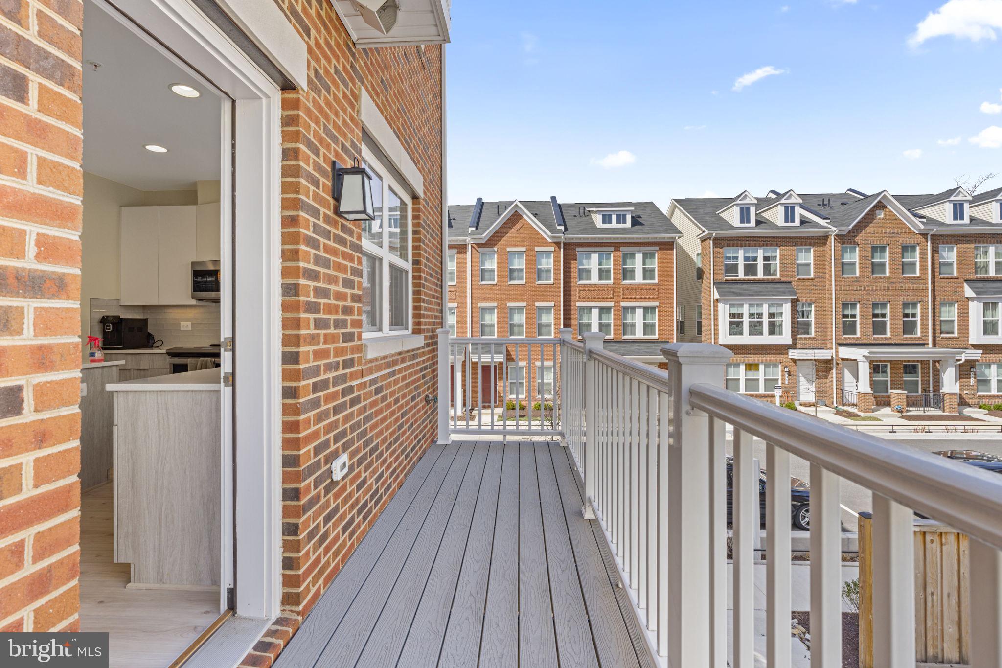4451 JOSEPH PLACE NE