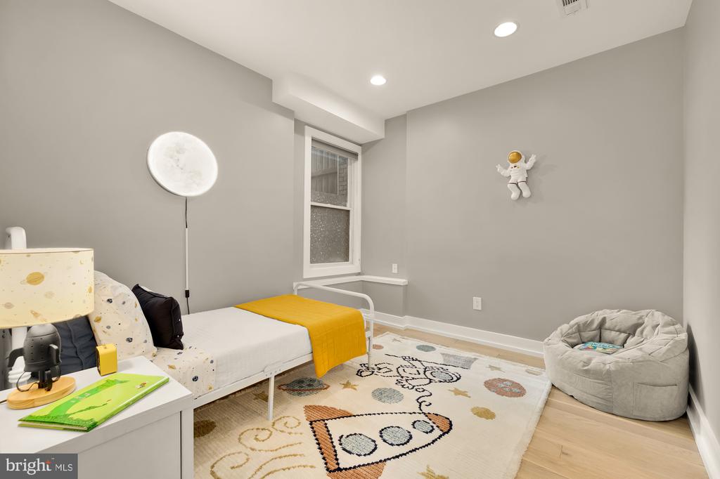 1319 RANDOLPH STREET NW 1