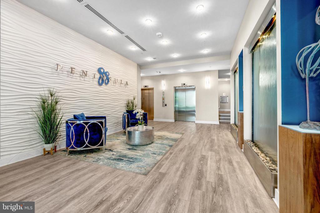 88 V STREET SW 808