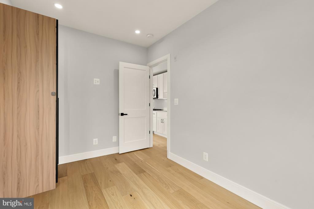3215 MOUNT PLEASANT STREET NW Unit: 401
