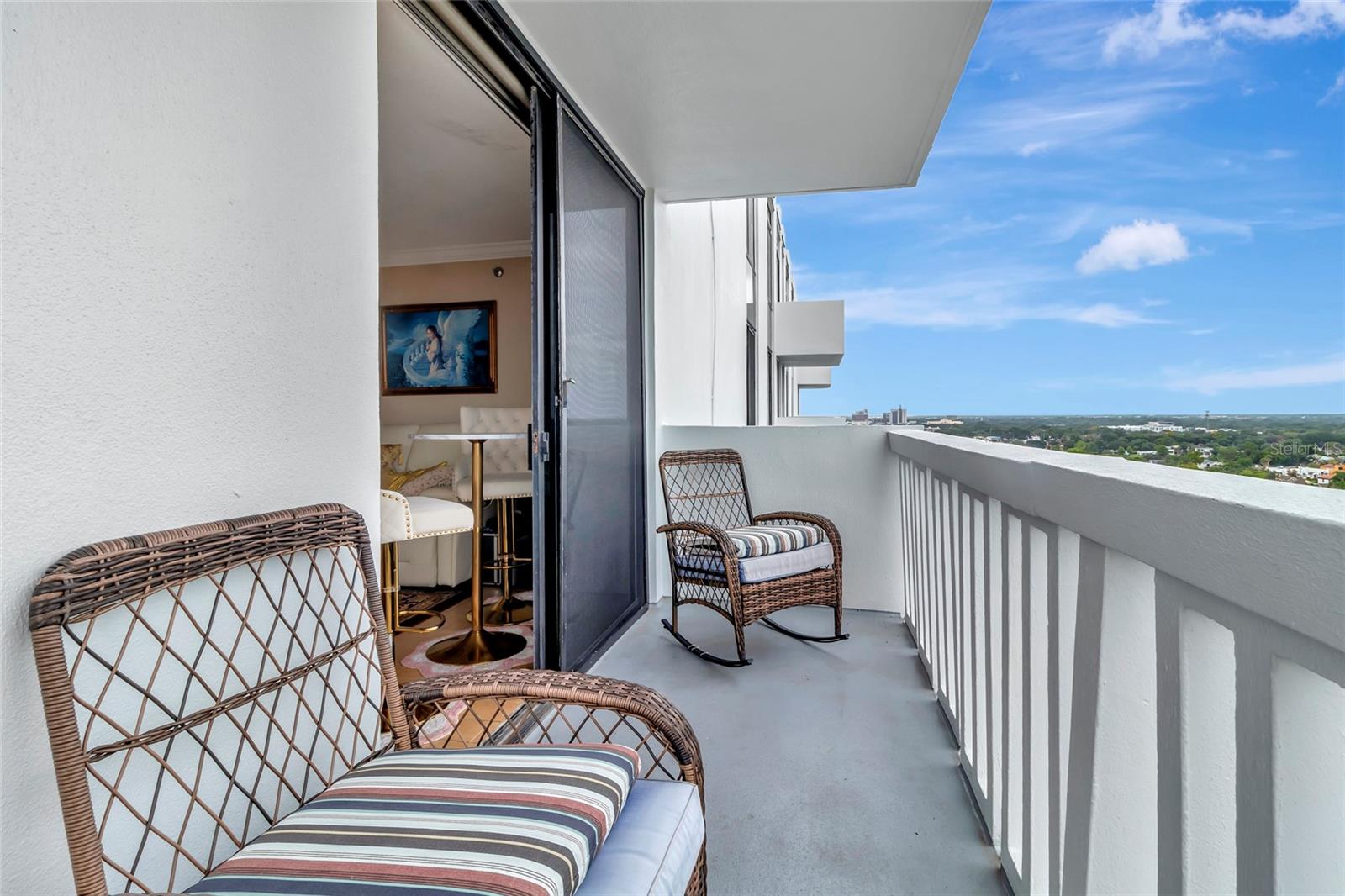 400 E COLONIAL DR #1609