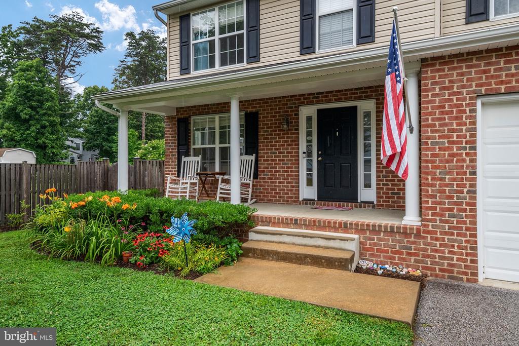 132 PINEVIEW AVENUE