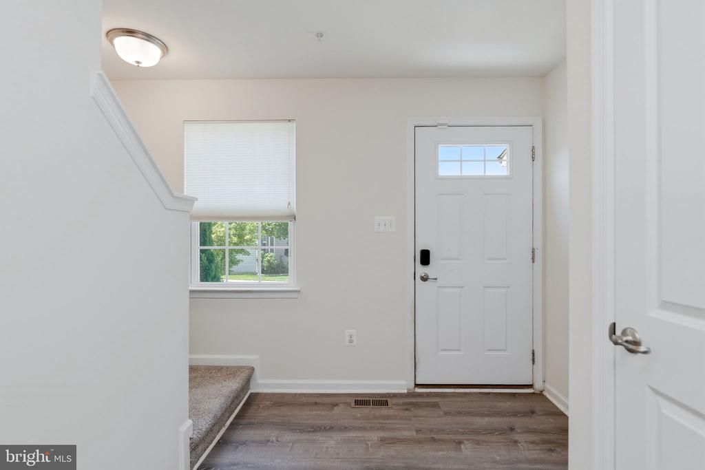 321 KENJAMIN COURT