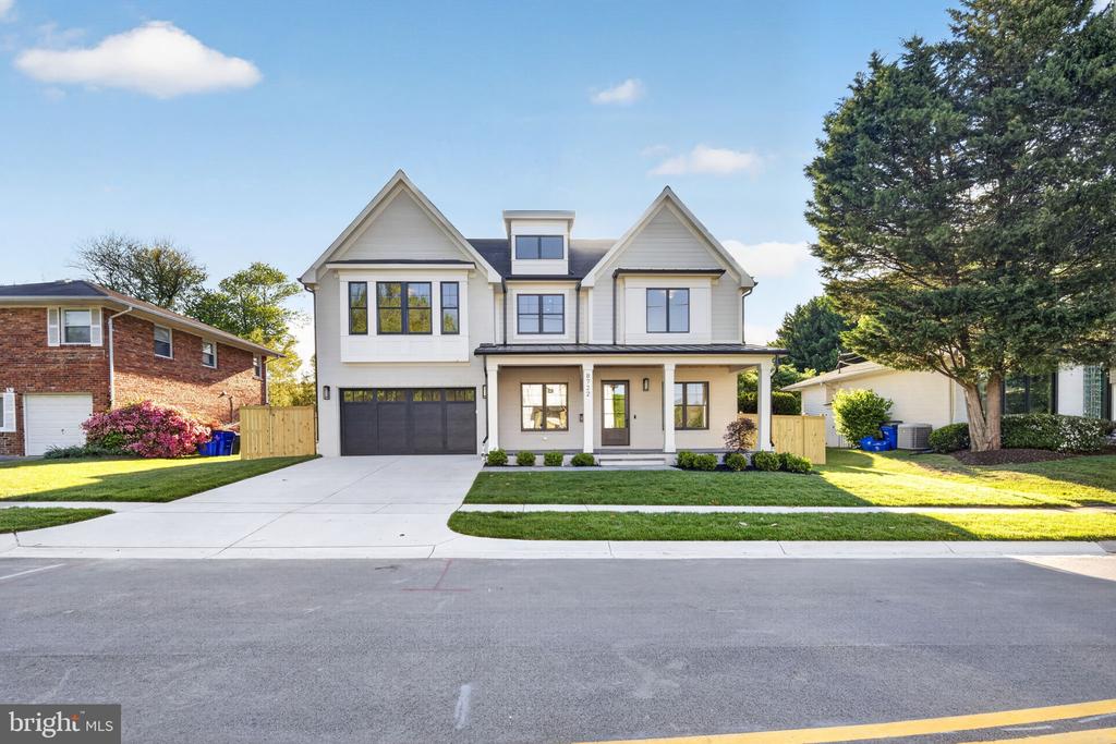 8722 EWING DRIVE