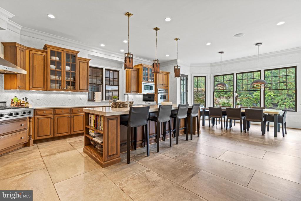10021 COUNSELMAN ROAD
