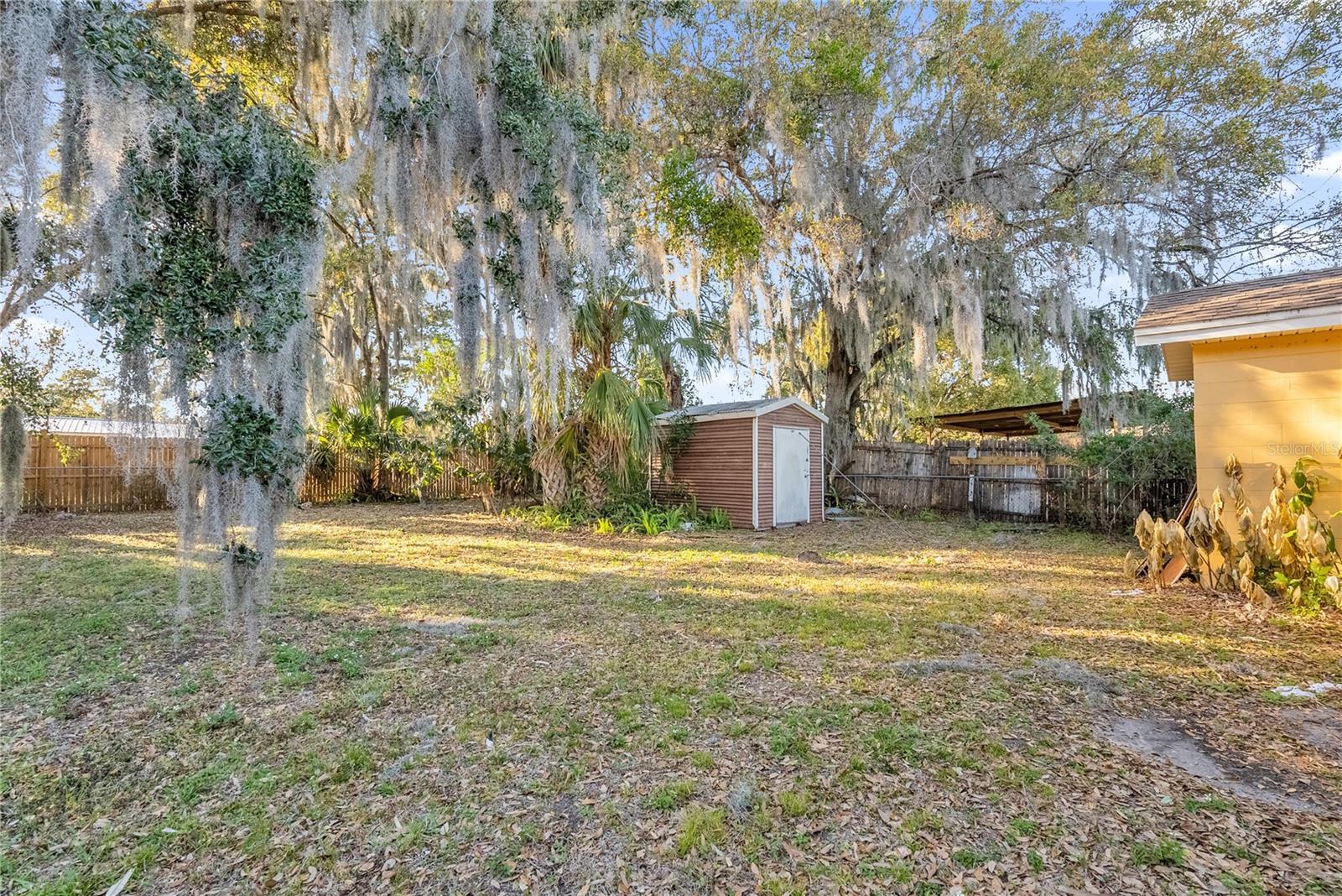 1804 RILEY AVE