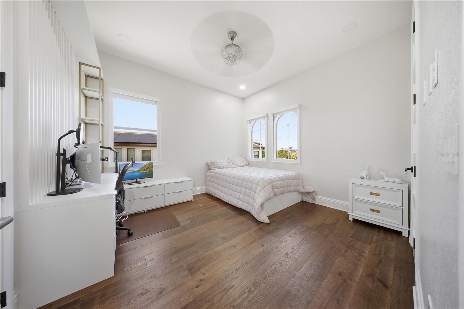 4303 ISABELLA CIR