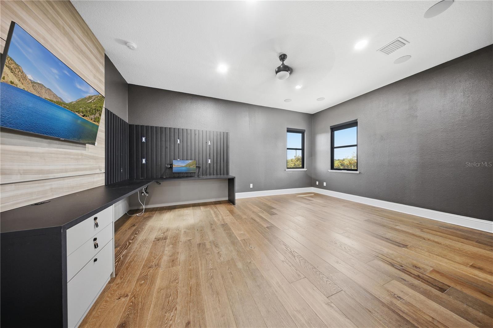 4303 ISABELLA CIR