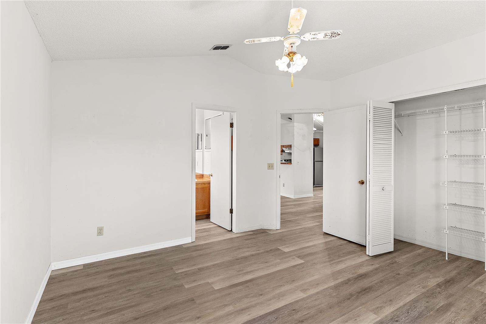 49 GRAND JUNCTION BLVD