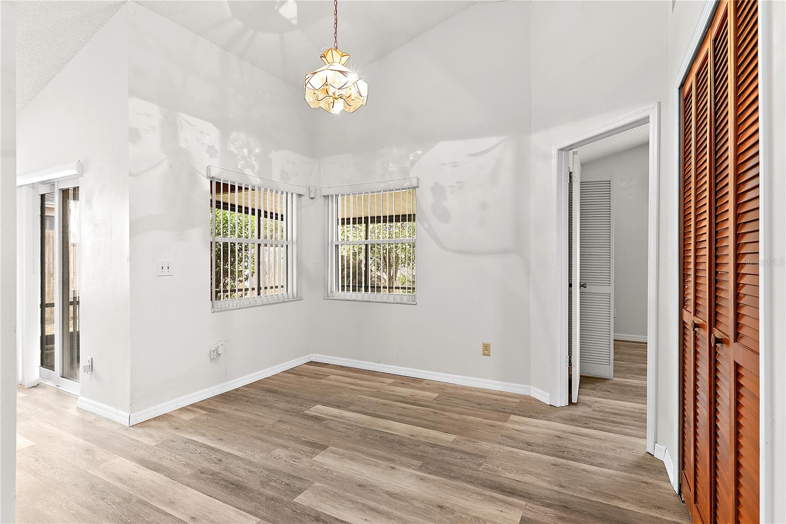 49 GRAND JUNCTION BLVD