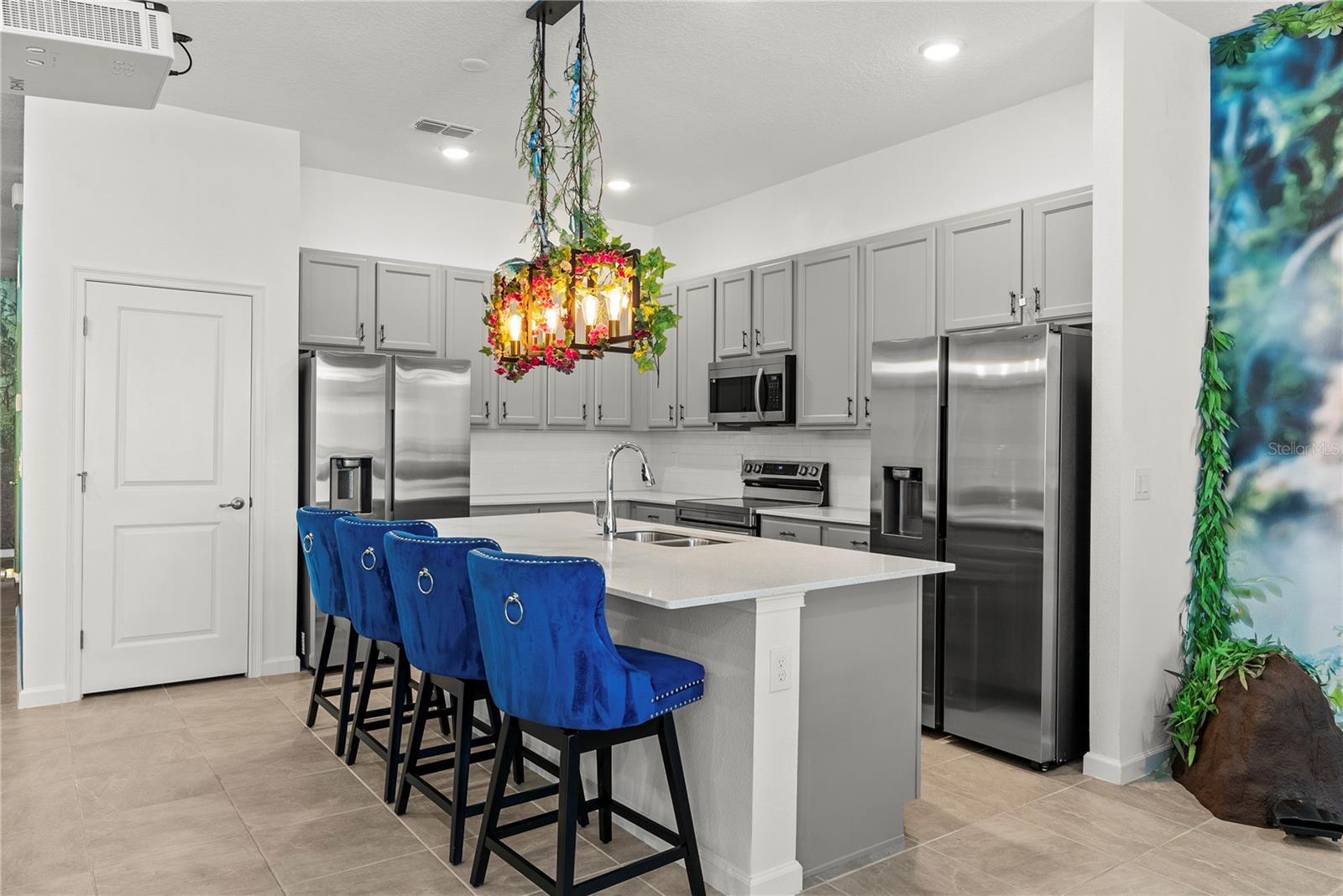 5893 HIGH SEAS DR