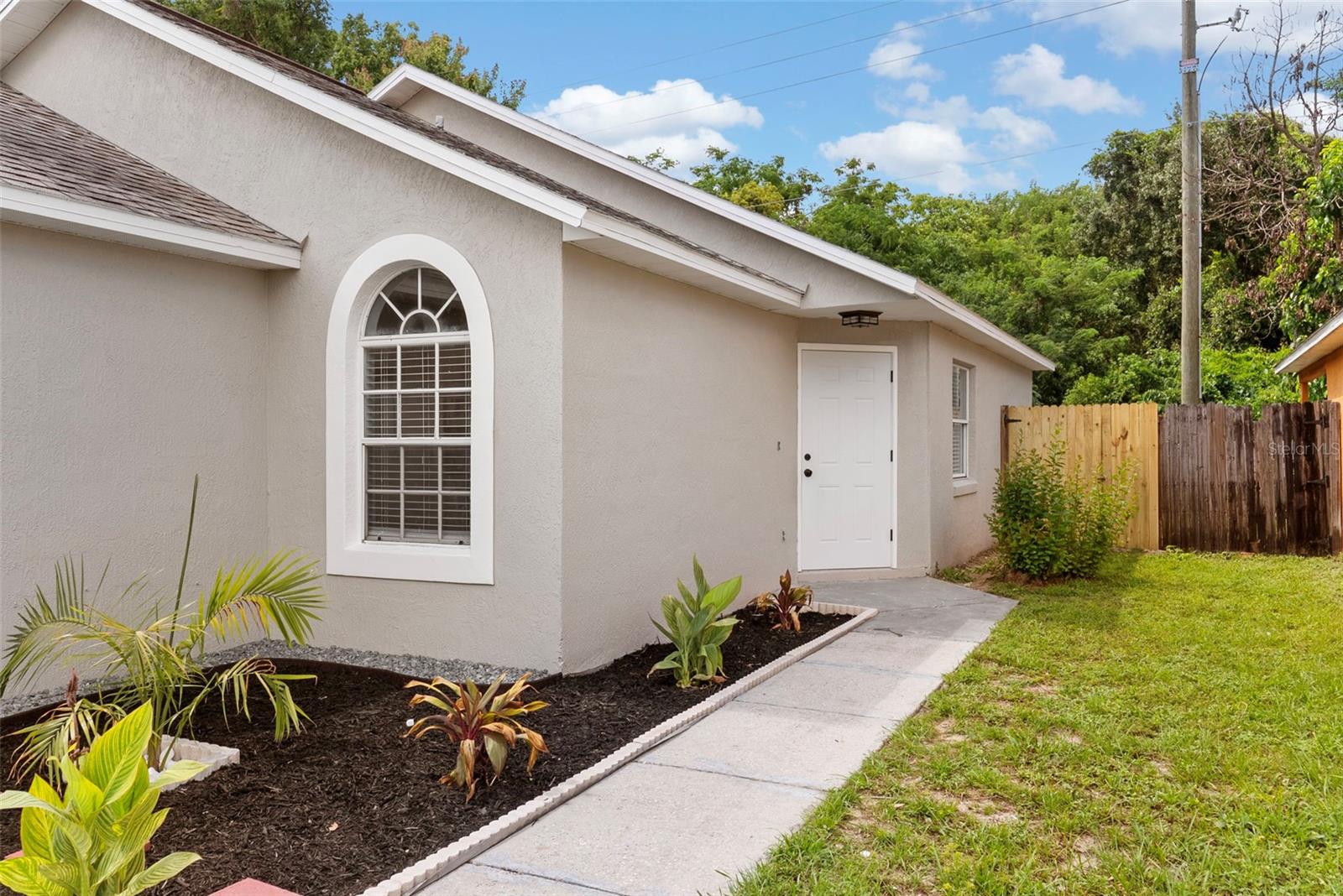 5459 SEEDLING LN
