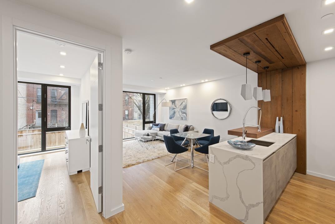 548 Lafayette Avenue 2-B