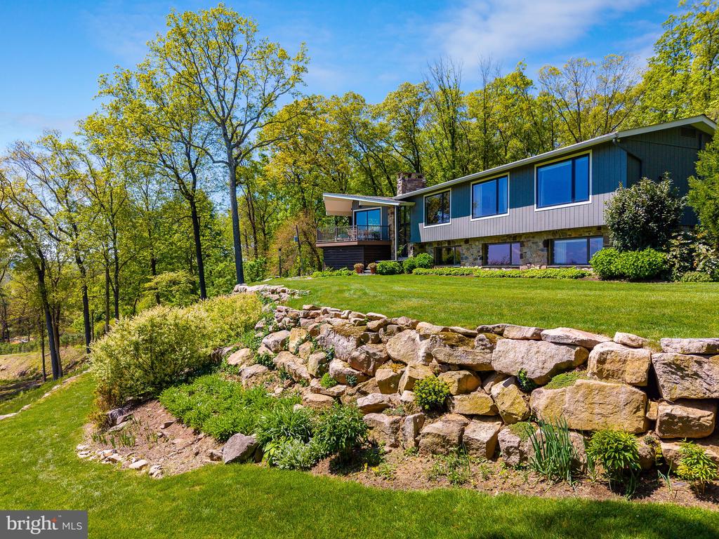 7031 PHILLIPS MILL ROAD