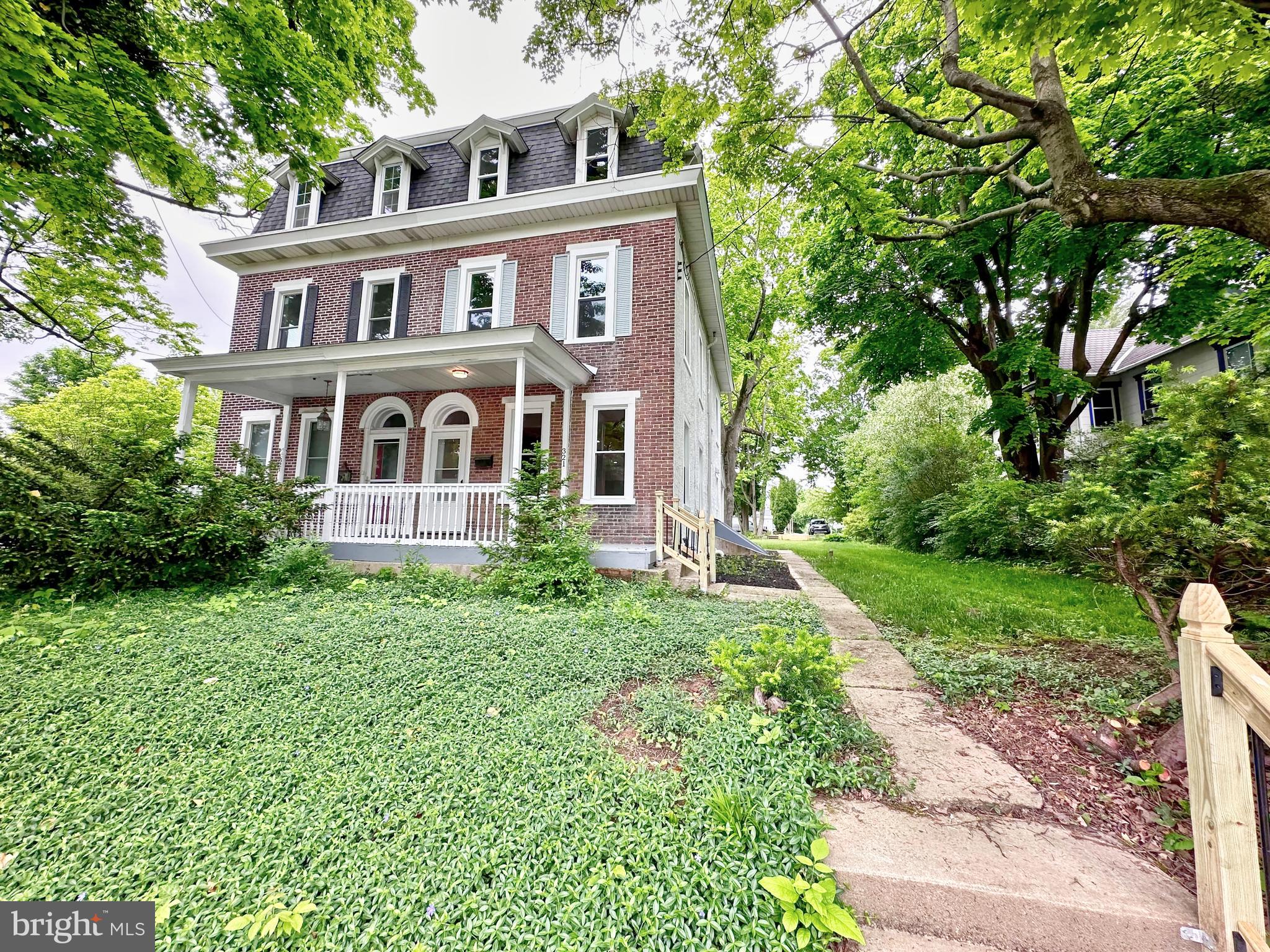 321 N N MAIN ST