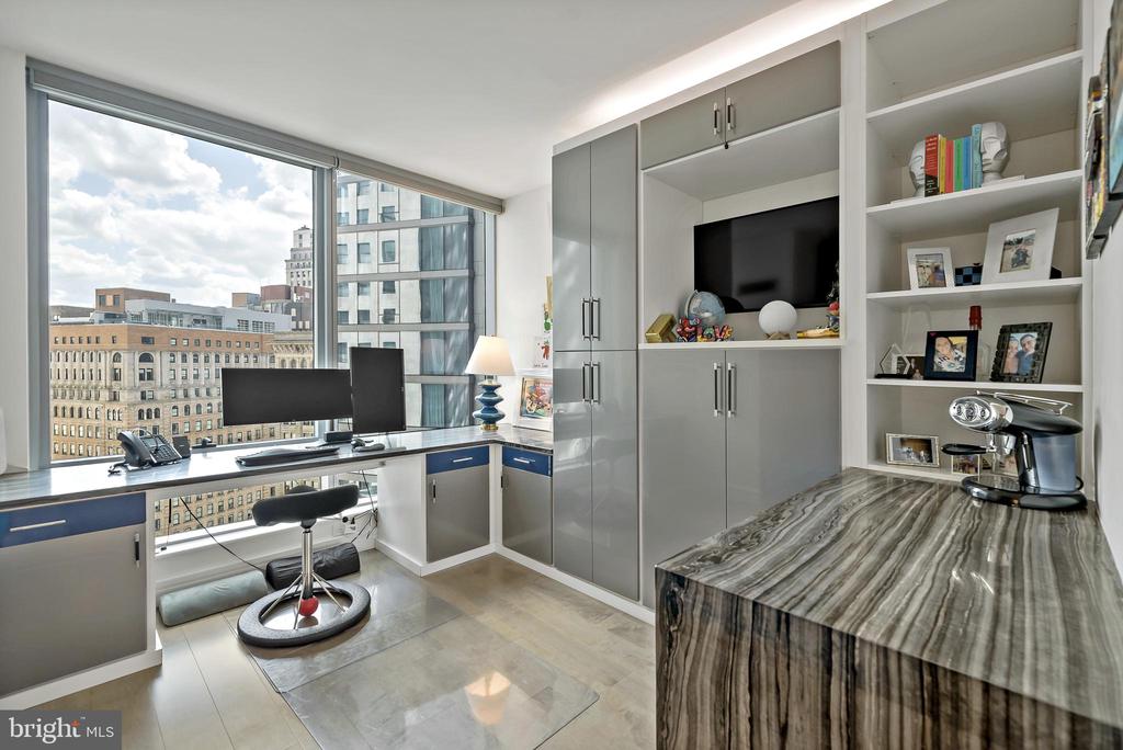 1414 S PENN SQUARE 22B
