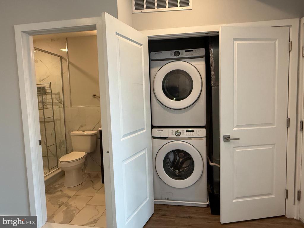 2425 FRANKFORD AVENUE Unit: 2