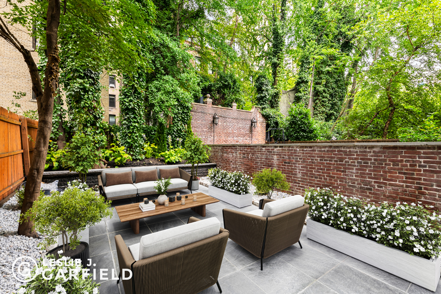 159 East 80th Street House