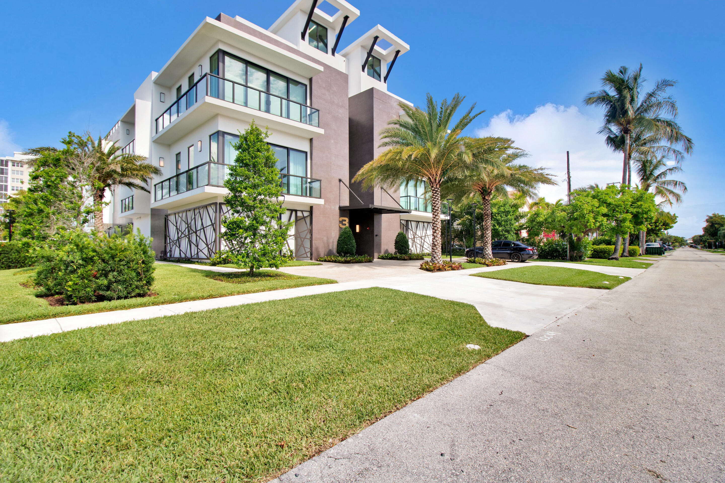344 Venetian Drive