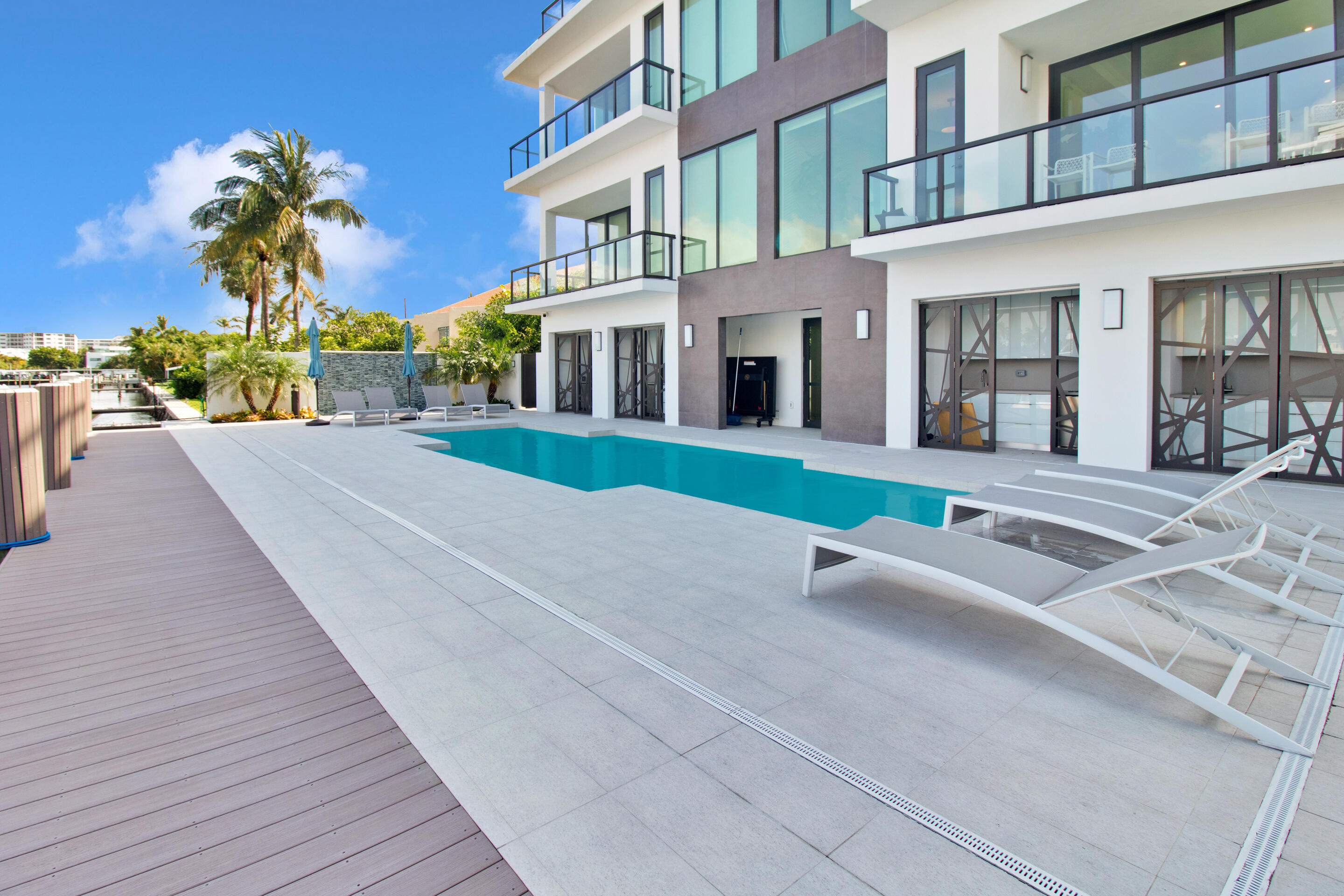 344 Venetian Drive