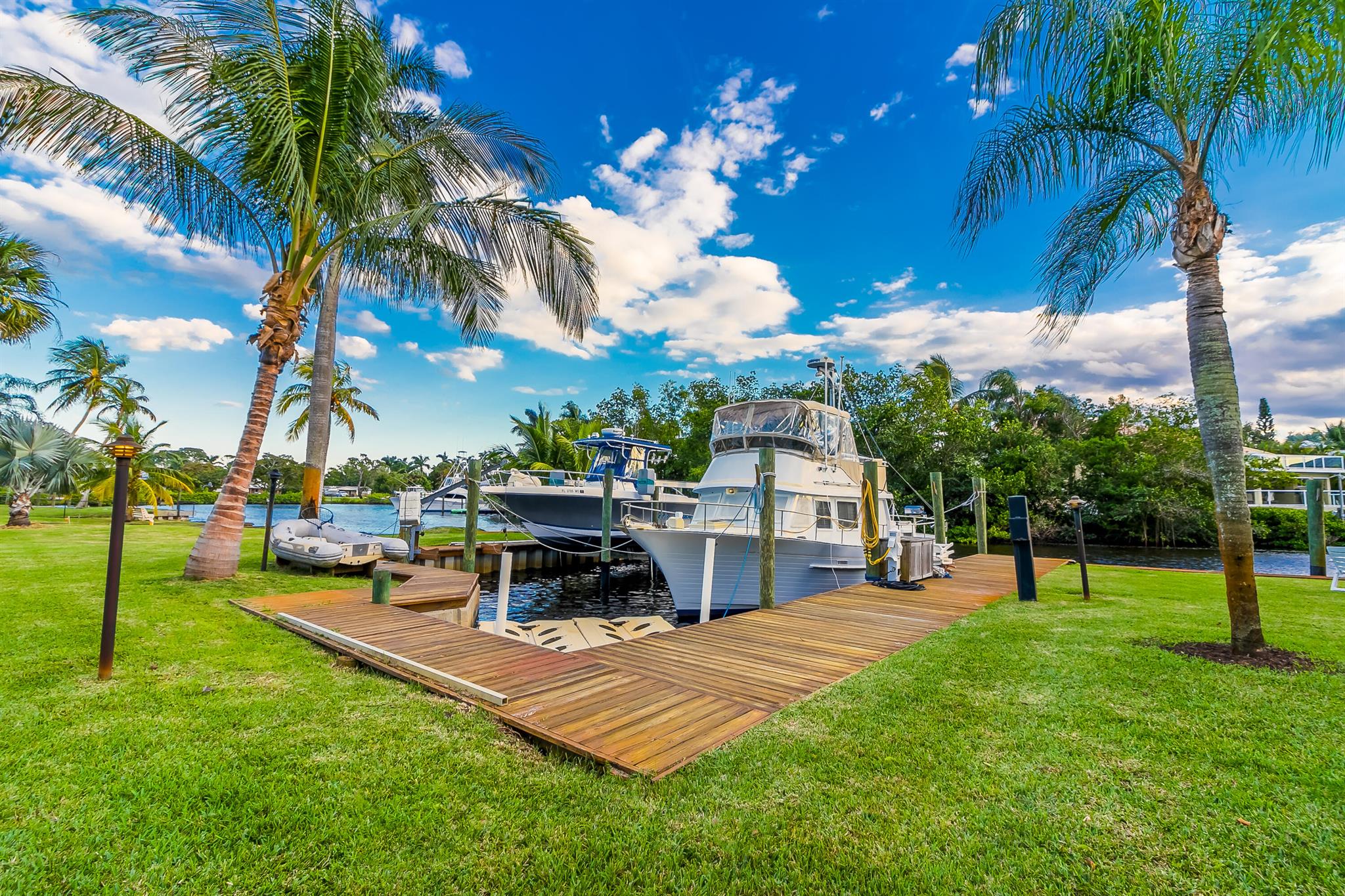1766 NW Harbor Place