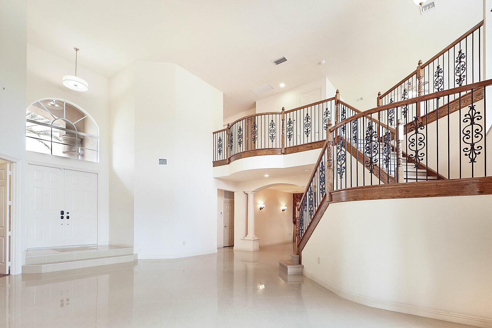 8684 Baystone Cove