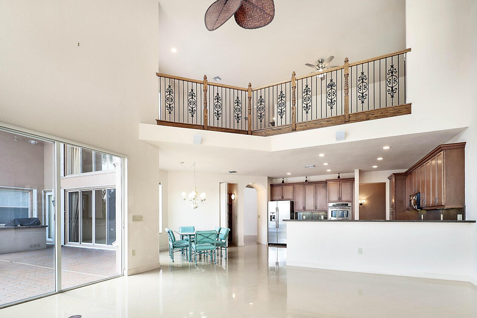 8684 Baystone Cove