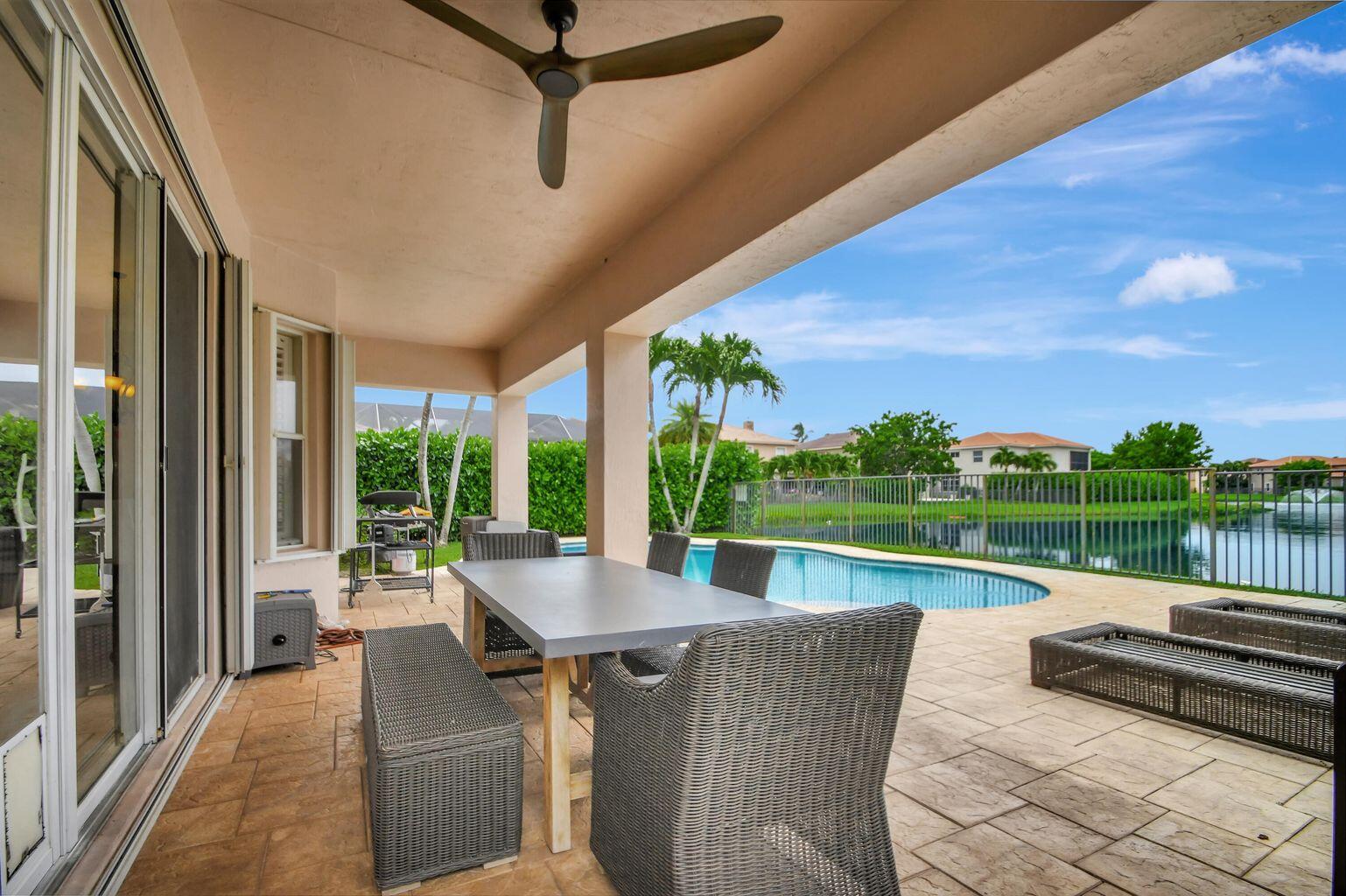 8679 Cobblestone Point Circle Circle
