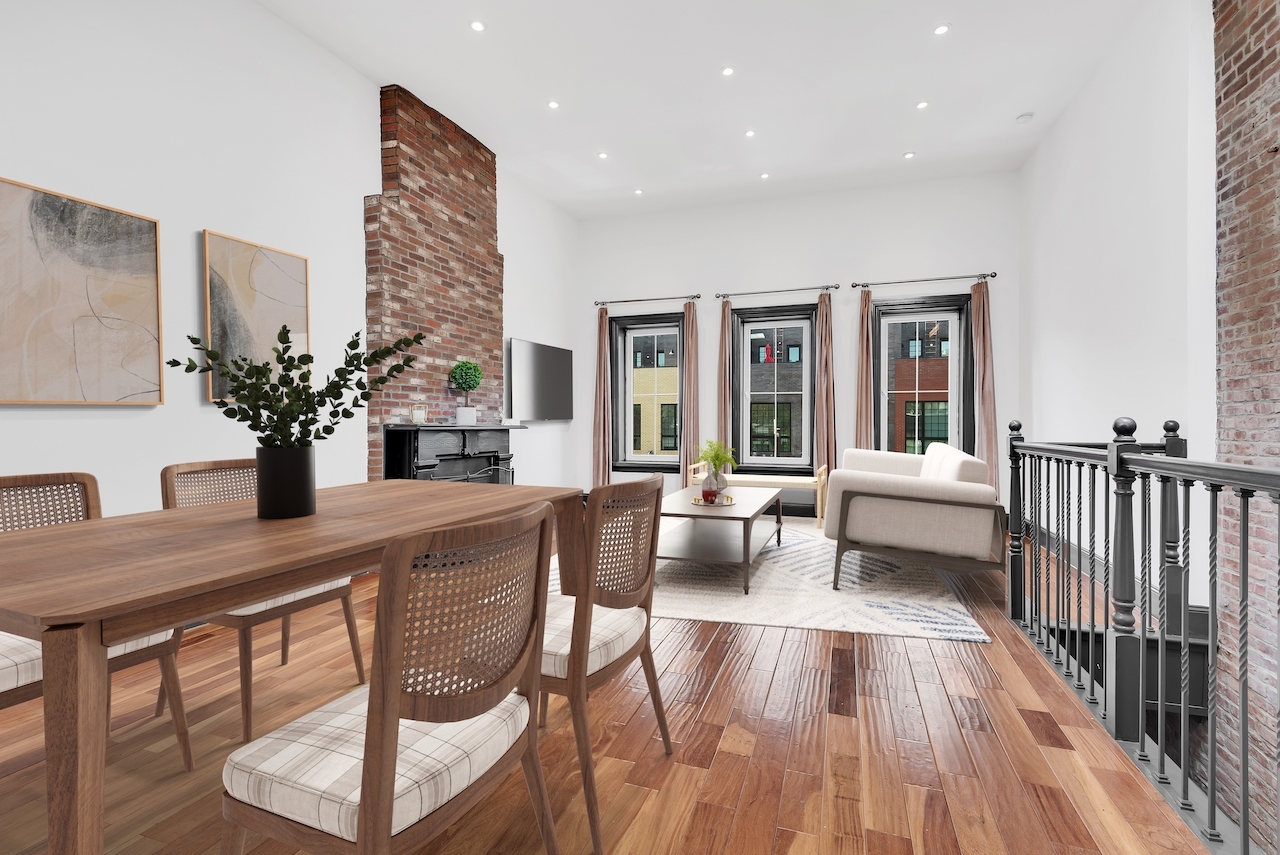 21-23 45TH Road Unit: 4-R