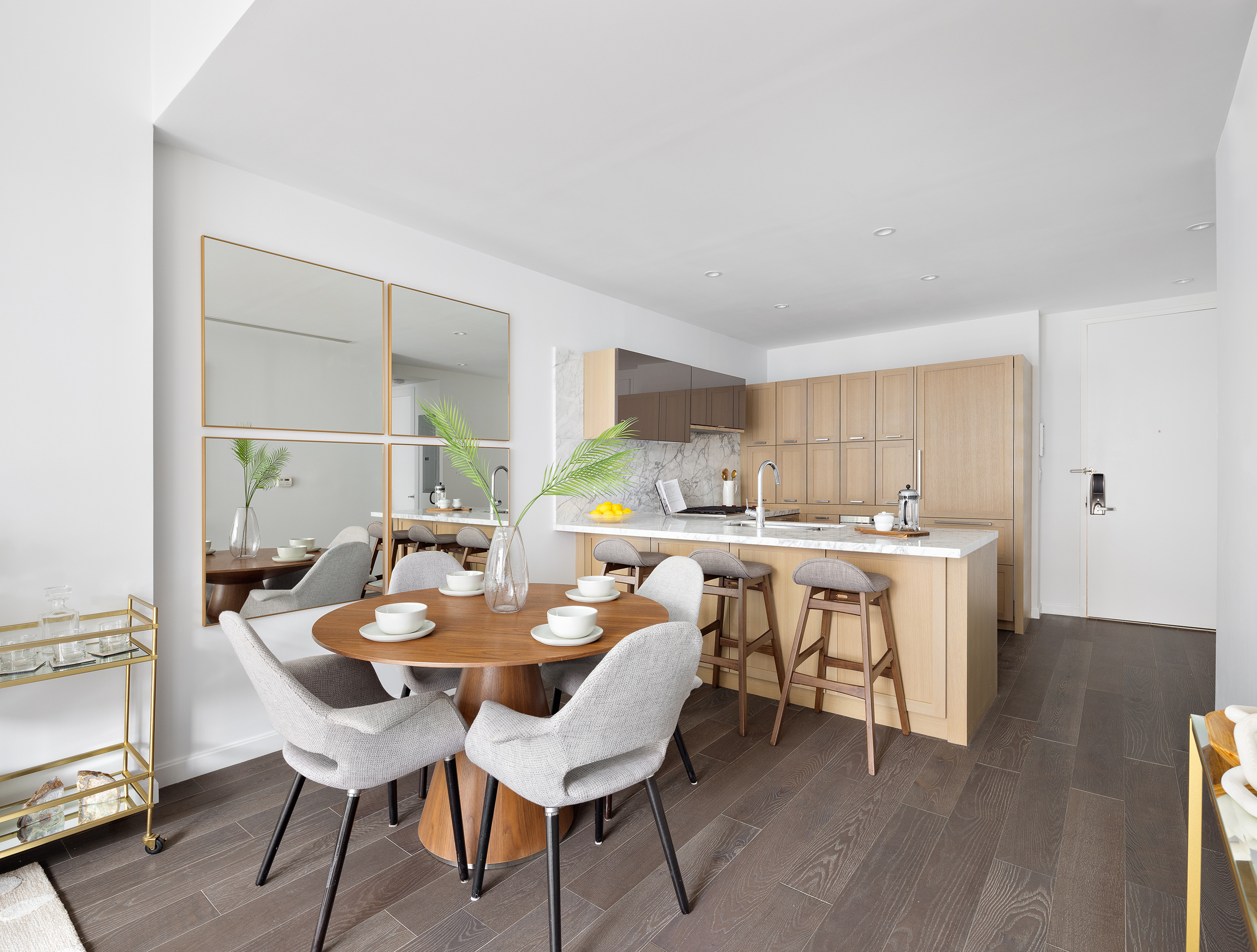 19 PARK Place Unit: 4B