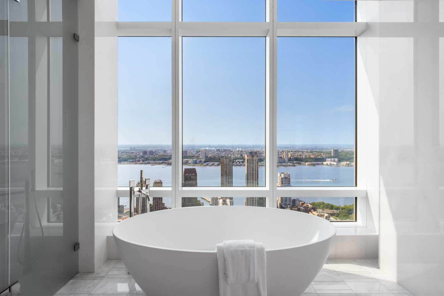 200 Amsterdam Avenue PH2