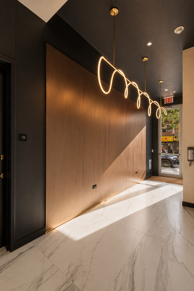 330 GRAND Street 5B