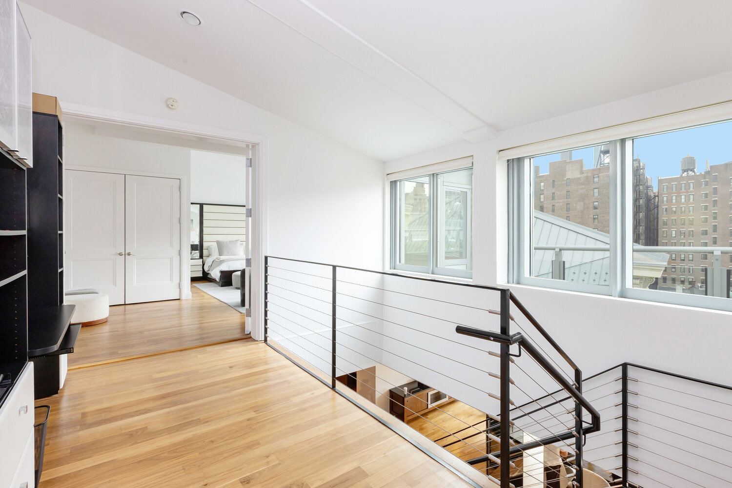 655 6TH Avenue PHB