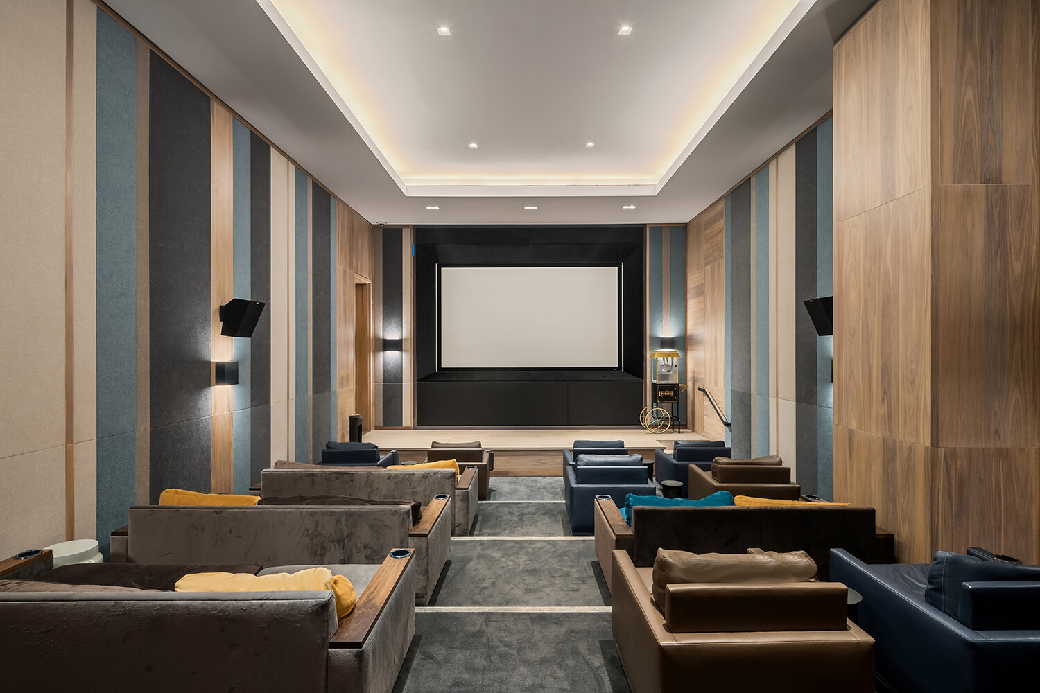 1 CITY Point 66D