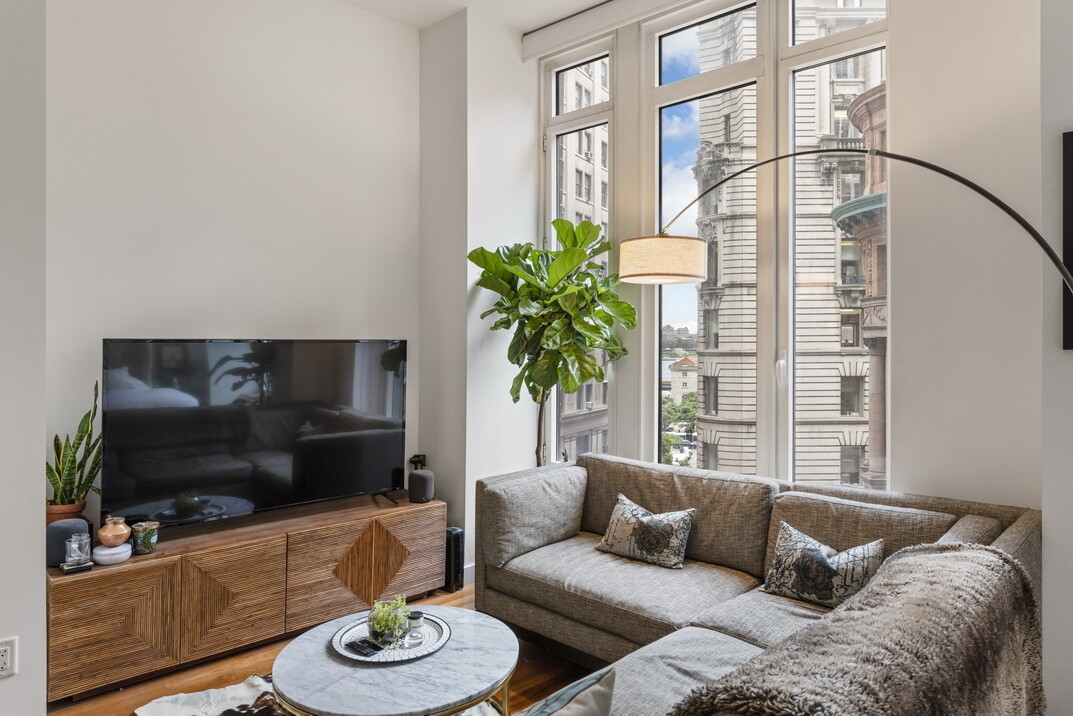 15 WILLIAM Street 7D