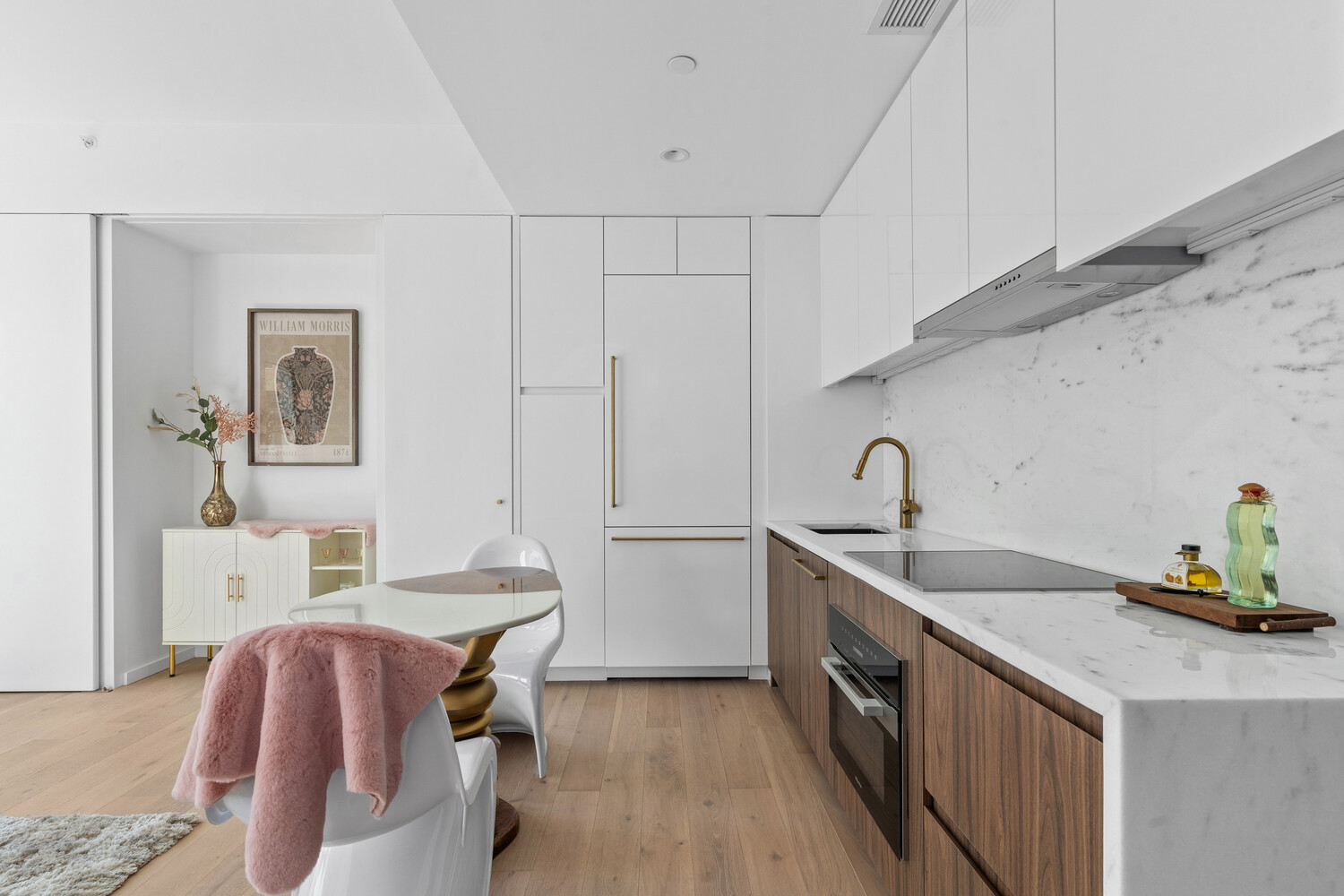 330 GRAND Street 4A