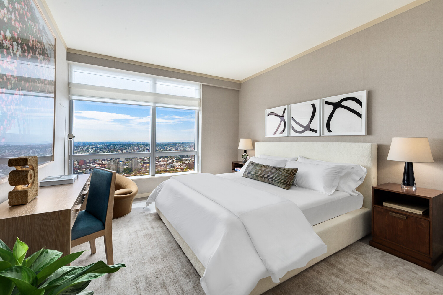 1 CITY Point 58E