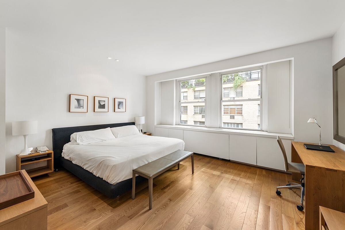 111 E 56TH Street 1415