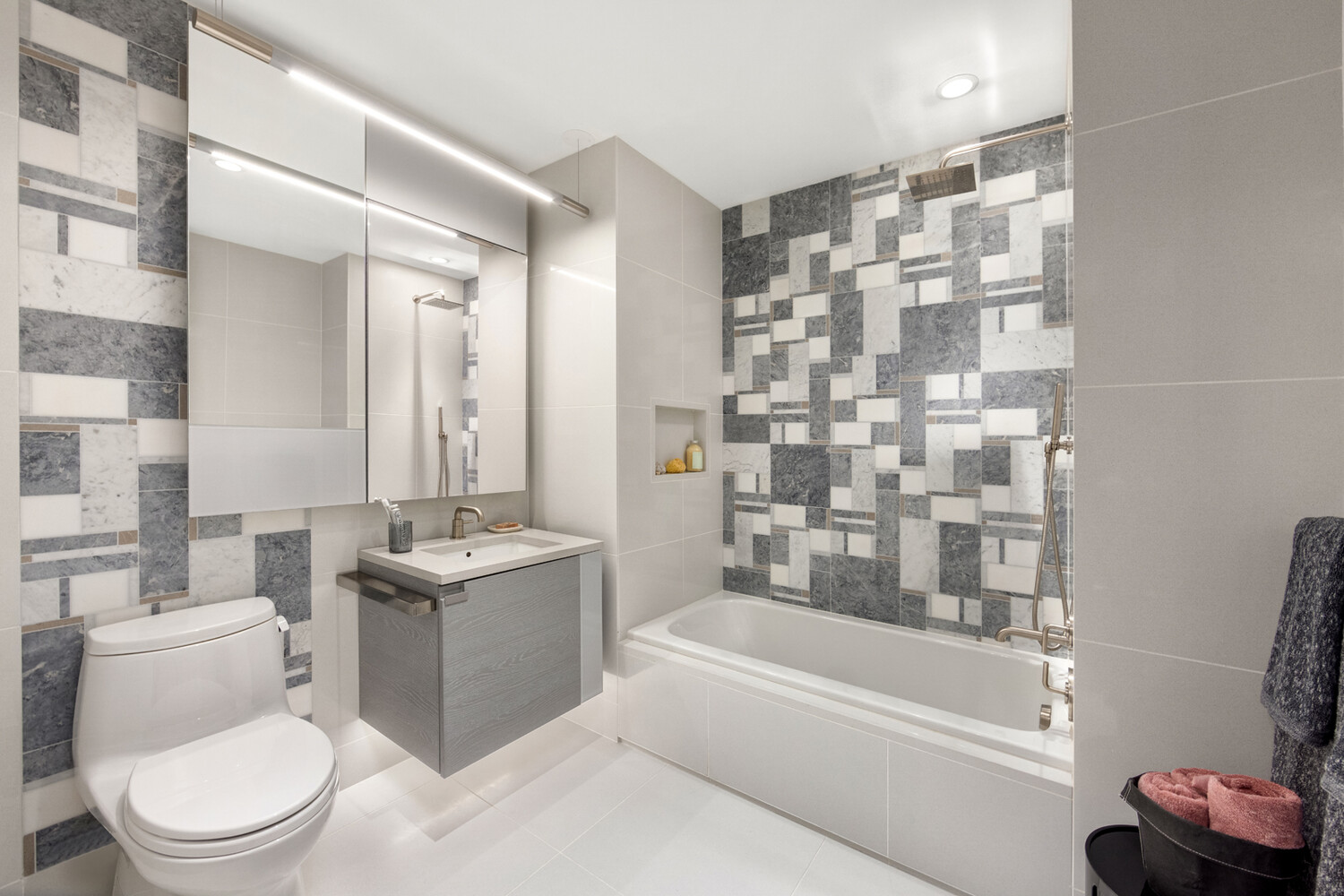 1 CITY Point 31E