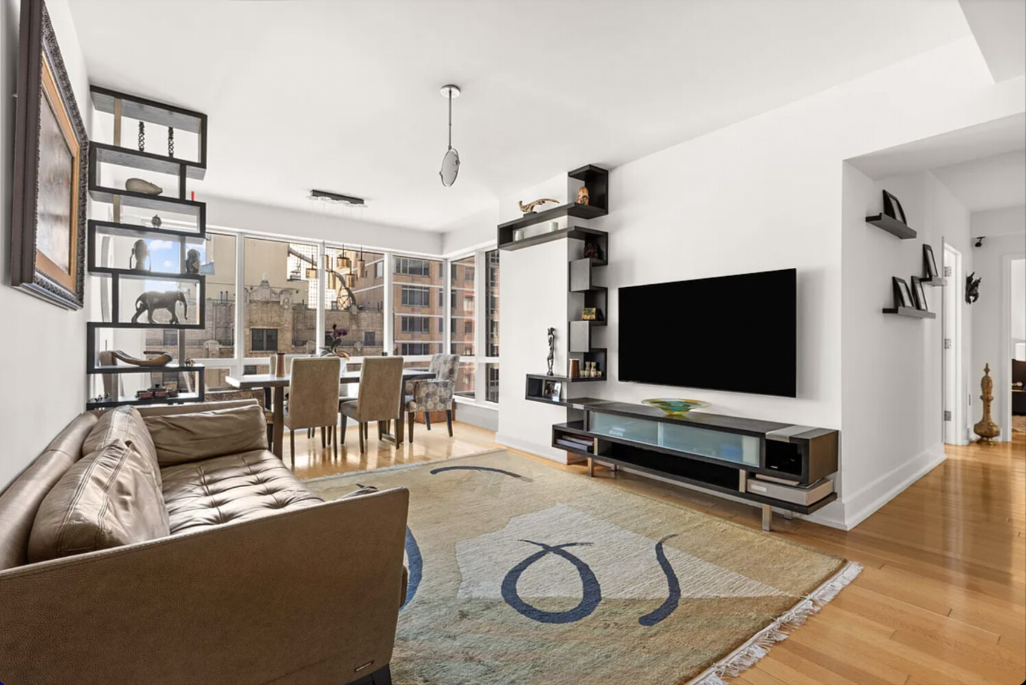 350 W 42ND Street 19ED